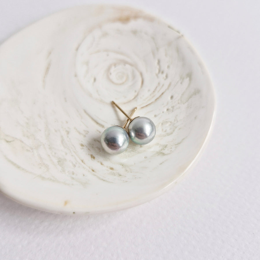 Akoya Pearl Earstuds #15 (Silver Grey/Blue Overtone) / 14k Gold-filled