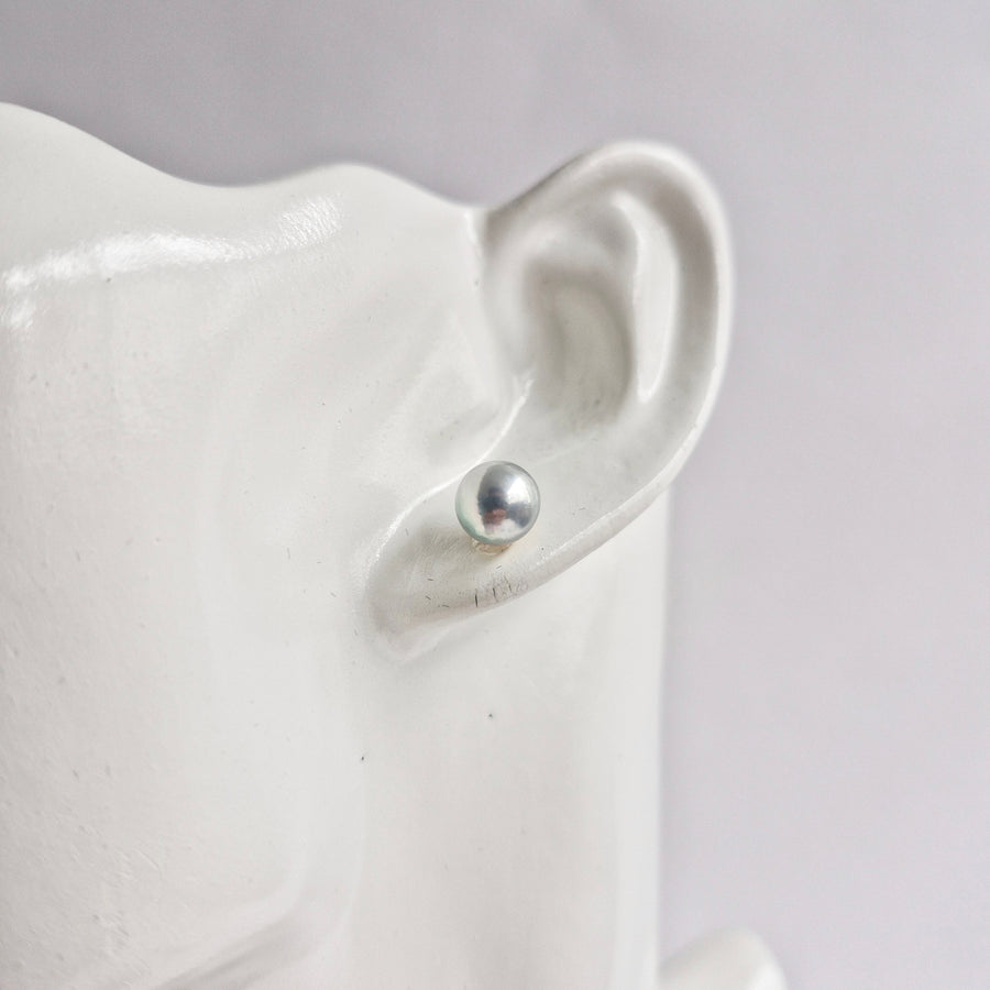 Akoya Pearl Earstuds #15 (Silver Grey/Blue Overtone) / 14k Gold-filled