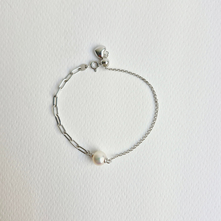 Kate Chain and Pearl Bracelet