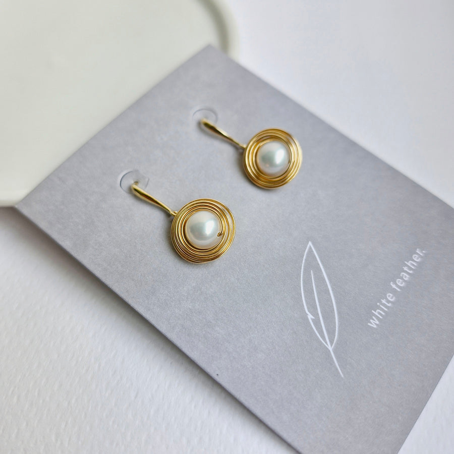 (SG60) Cyra Freshwater Pearl Earrings / 14k Gold-filled