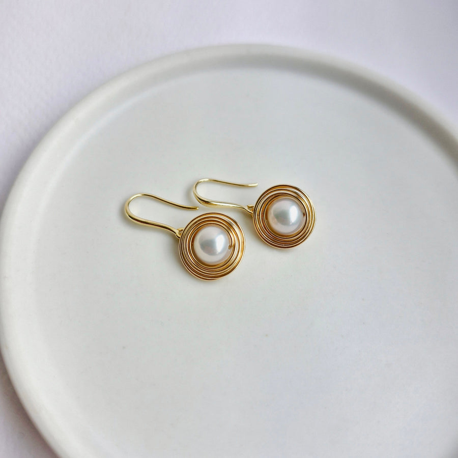 (SG60) Cyra Freshwater Pearl Earrings / 14k Gold-filled