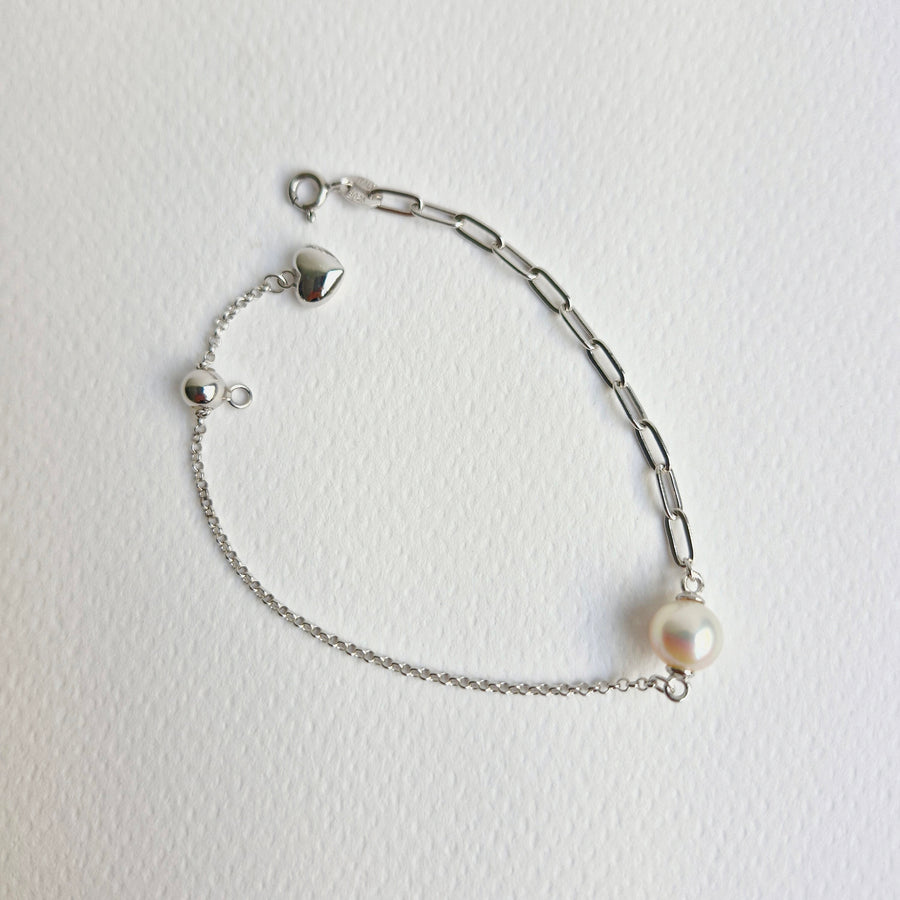 Kate Chain and Pearl Bracelet