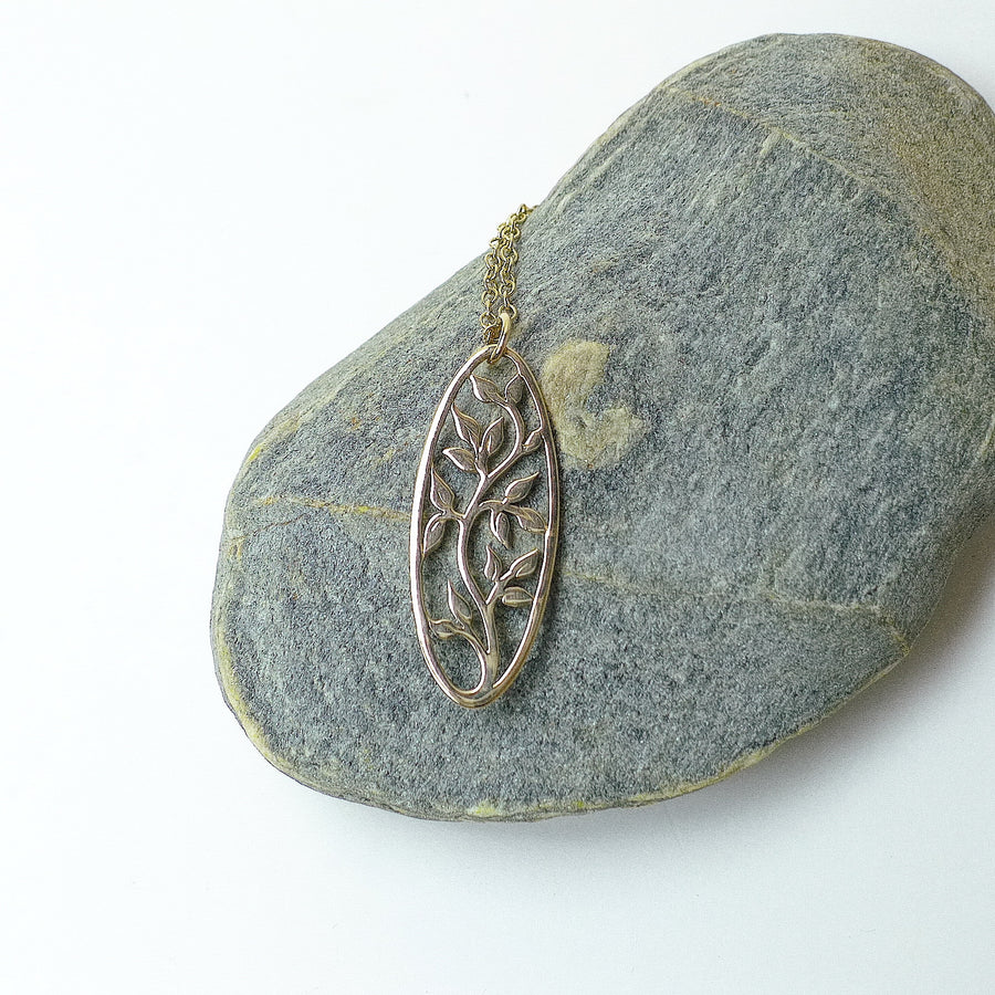 Oval Tree-of-Life Necklace / silver925